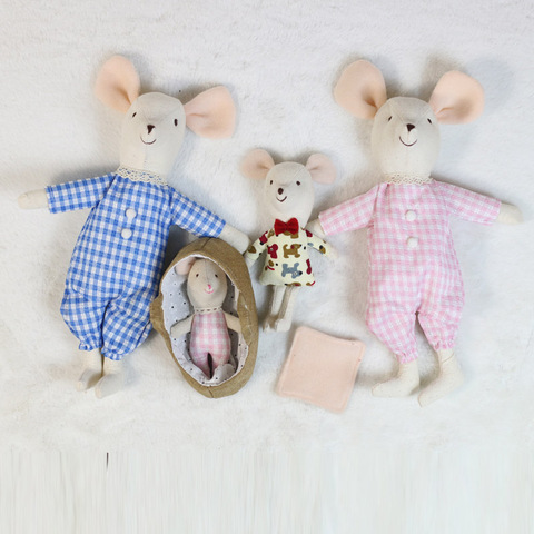 La familia de ratones, kawaii peluche pequeño ratón de peluche Animal relleno de dibujos animados juguetes de los niños para niñas bebé regalo de Navidad ► Foto 1/6