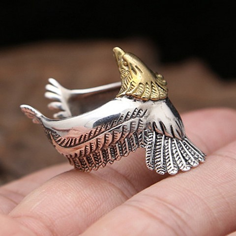 Nuevo S925 de plata pura joyería de plata Thai dominante de oro cabeza de águila personalizado Águila en vuelo anillo sólido 925 Hombre de plata anillo ► Foto 1/6