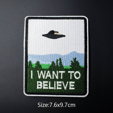 UFO (tamaño 7,6x9,7 cm), placas para planchar, apliques bordados, ropa de costura, ropa de pegatinas, accesorios ► Foto 1/1