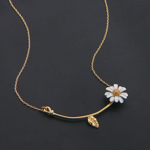 Collar con colgante de margaritas para mujer, cadena de clavícula de Color dorado, Flor Blanca, moda de Metal delicada para niñas, regalos de joyería para boda ► Foto 1/6