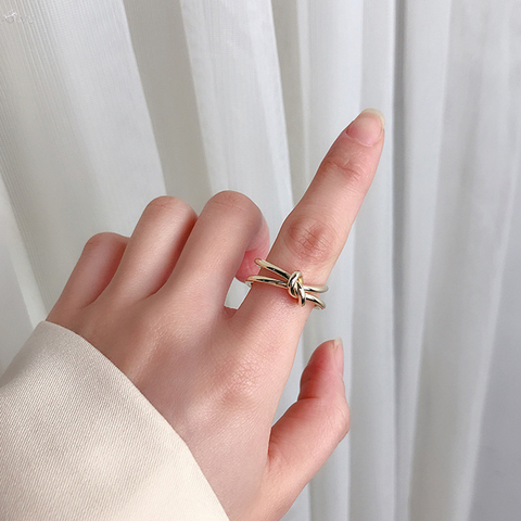 AOMU 2022 nuevo Metal Simple anudada geométrico Irregular anillos para las mujeres de Color oro y plata joyería de fiesta de regalos anillos abiertos ► Foto 1/6