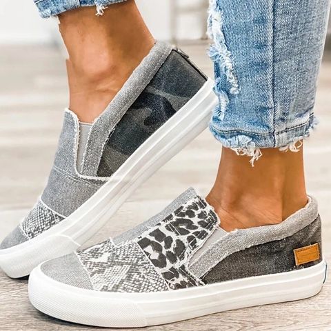 Zapatos planos con estampado de serpiente para mujer, calzado informal de talla grande con plataforma de lona vulcanizados, novedad de 2022 ► Foto 1/6