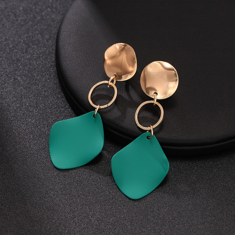 Pendientes con clip geométrico para mujer, aretes Vintage rojo, verde, blanco, con orificio sin pendiente, joyería coreana Irregular 2022 ► Foto 1/6