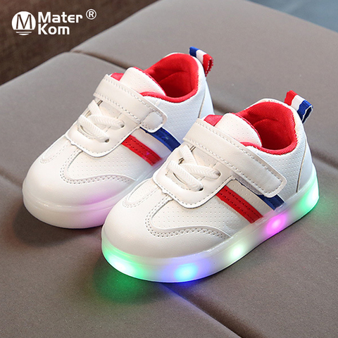 Tamaño 21-30 niños deporte LED zapatos niñas niños antideslizantes zapatillas brillantes bebé Niño Zapatos transpirables zapatillas luminosas ► Foto 1/6