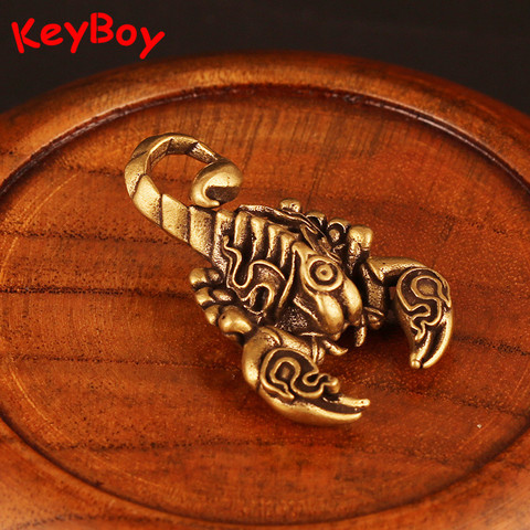 LLavero de Metal con forma de Animal escorpión para hombre, cadena de cobre, Estilo Vintage, Punk, bolso de Metal, llavero de coche, joyería ► Foto 1/6