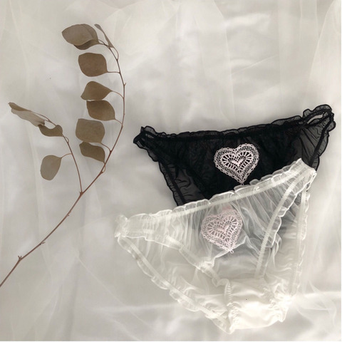 Ropa interior Sexy con volantes transparentes de hada para mujer, bragas ahuecadas con corazón bordado rosa, bragas sin costuras, tangas de lencería ► Foto 1/4