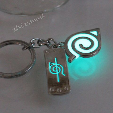 Llavero brillante Naruto Uzumaki Naruto Konoha Logo llavero Anime llavero que brilla en la oscuridad luminoso llavero colgantes ► Foto 1/4