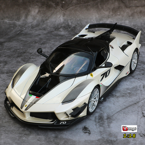 Bburago-FX-XK Ferrari 1:18, coche de simulación de aleación de metal, modelo de adornos para manualidades, colección de Juguetes ► Foto 1/1