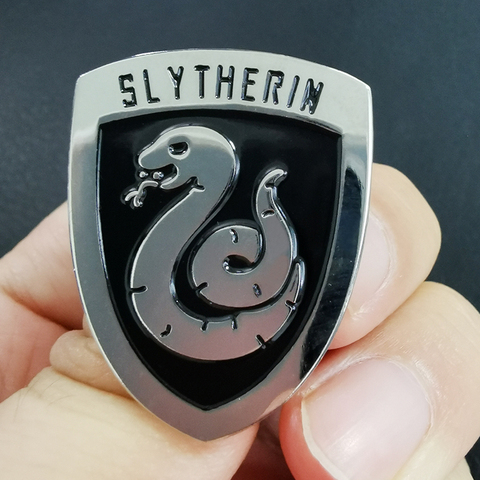 Broche Slytherin casa serpiente placa regalo perfecto para un amigo ► Foto 1/2