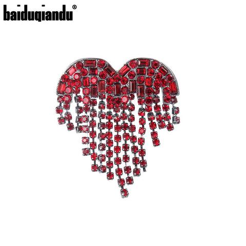Baiduqiandu-broche de corazón rojo/transparente con borlas de cristal recién llegado, alfileres de moda para mujer, accesorios de joyería ► Foto 1/6