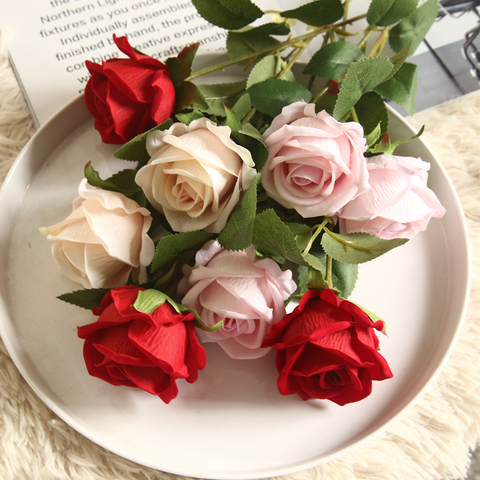 Ramo de rosas de seda artificiales Rojas, 51cm, para boda, novia, celebración de casa, flores blancas falsas, barato para Decoración de mesa del hogar ► Foto 1/6