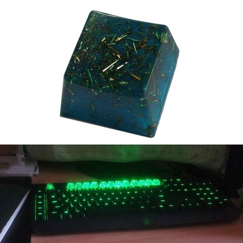 Teclado de resina con perfil OEM personalizado hecho a mano teclado translúcido RGB personalidad creativa personalizada ► Foto 1/6