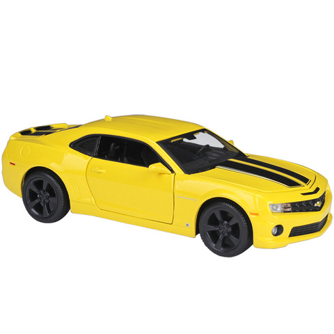 Maisto-modelo de coche de aleación Bumblebee 1:24 2010, modelo de coche de aleación fundida, colección de modelos de coches, regalo ► Foto 1/5