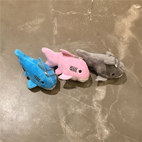 Nuevo pequeño 9CM y 18CM tiburón llavero colgante juguete de tiburón lindo Animal relleno de la muñeca niños cinturón de peluche de juguete ► Foto 1/6