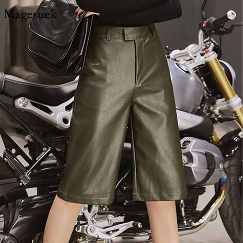 Monos informales de talla grande y cintura alta para mujer, ropa de calle con Motor, pantalones cortos de cuero PU de estilo británico para otoño e invierno, 11334 ► Foto 1/6