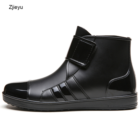 Negro Botas de lluvia hombres chanclo PVC negro corto bot pesca botas chelsea botas peso ligero chanclos rainboots gancho y lazo ► Foto 1/4