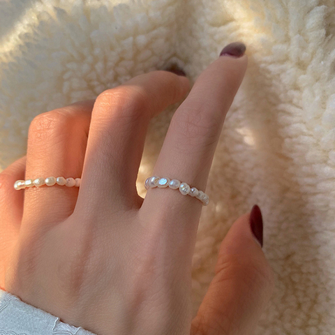 Perisbox anillos de perlas de múltiples cuentas anillos geométricos de perlas de agua dulce naturales para mujeres anillo minimalista de círculo continuo 2022 nuevo ► Foto 1/6