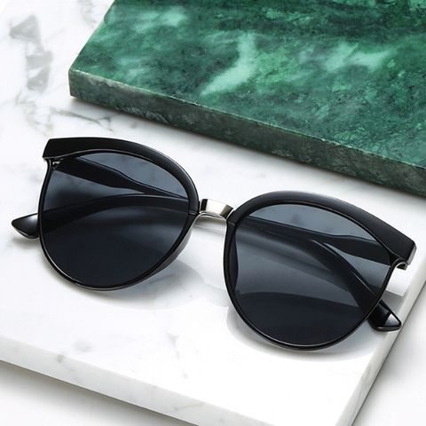 Vintage negro gafas de sol de las mujeres gafas de sol tipo ojo de gato para mujer Color lente espejo dama gafas de mujer de moda de diseño de marca, gafas ► Foto 1/5