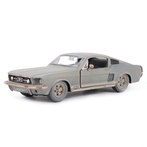 Coche deportivo Retro Maisto 1:24 1967 Ford Mustang GT, vehículo estático fundido a presión, modelo coleccionable, Juguetes ► Foto 1/6