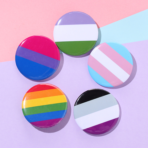 Pride Rainbow Gay Pins bandera insignia de hojalata soporte Gay lésbico símbolo Bisexual transgénero Pin iconos accesorios broche joyería ► Foto 1/6