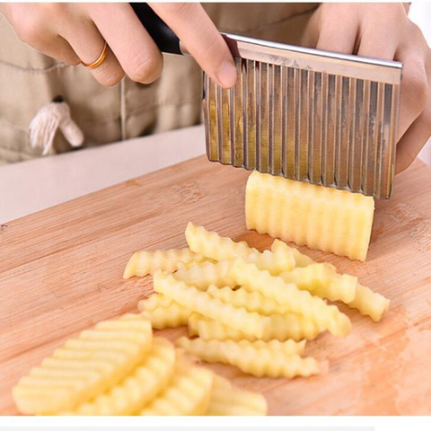 Éplucheur à bord ondulé, outils de cuisine, couteaux de cuisine, accessoires Gadget de cuisine en acier inoxydable, coupe de légumes et de fruits ► Photo 1/6