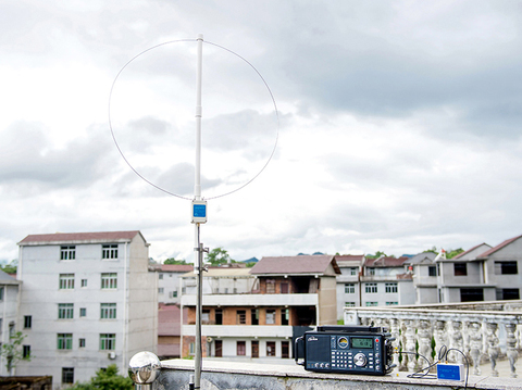 Antenne de réception d'ondes courtes d'antenne de boucle Active de la dernière Y-200A 100KHz-180MHz avec/sans batterie pour la Radio de SDR ► Photo 1/1