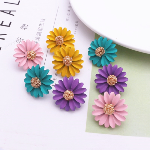 Boucles d'oreilles de Style coréen pour femmes, adorables boucles d'oreilles clous de fleur marguerite, doux, vente en gros, nouvelle mode ► Photo 1/6