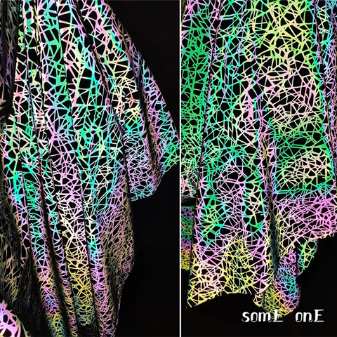 Arc-en-ciel Réfléchissant Tissu Eometric Motif Lumineux BRICOLAGE Patchs Chapeaux Veste Fond Décor Dégradé Concepteur de Vêtements Tissu ► Photo 1/5