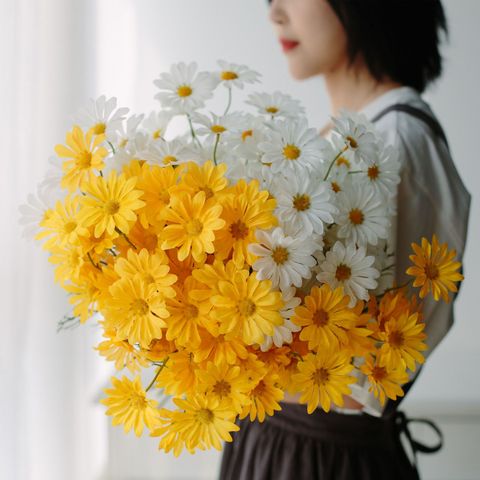 Marguerite jaune fleurs artificielles Bouquet pour la maison mariage jardin décoration bricolage plantes artificielles mariée Bouquet maison Table décor ► Photo 1/5