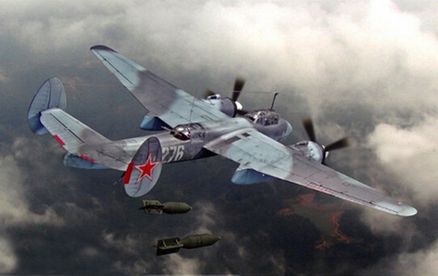 Tupolev – jouets, modèles de bombardier moyen de l'union soviétique 1/48 ► Photo 1/1
