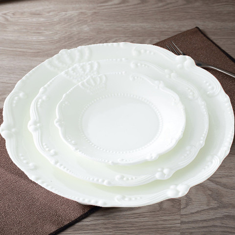 Assiettes à Steak en céramique, vaisselle occidentale, plat en porcelaine, couronne en relief, assiette à gâteau, plateau à disque, 6 