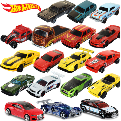 Hot Wheels – Mini voiture de Sport pour garçon, échelle 1:64, échelle de 1 à 72 pièces, Fast and Race, échelle C4982 ► Photo 1/6