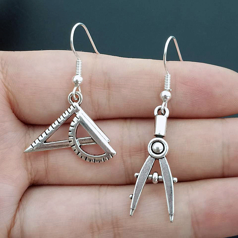 Boucles d'oreilles règle compas, étudiantes, ciseaux Dangle et Machine à coudre, boucles d'oreilles pour femmes et filles étudiantes, ciseaux asymétriques ► Photo 1/5