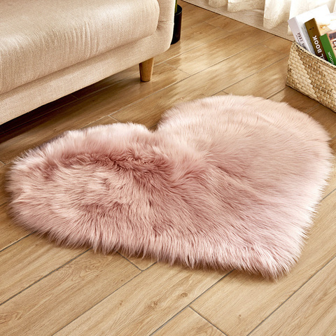 Tapis Shaggy en peau de mouton artificielle, 30x30/40x50cm, Faux tapis en laine, en peluche, en forme de cœur d'amour, non pelucheux, pour salon ► Photo 1/6