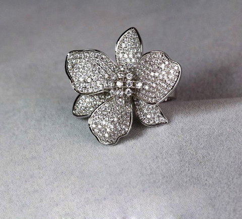 Bague de fiançailles et de mariage en Zircon pour femme, bijou de caractère, Simple, fleur papillon, exquise, nouveau produit ► Photo 1/5