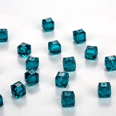 Perles carrées de 7.5mm, accessoires pour la fabrication de bijoux, cubes de cristal de forme carrée 30 pièces/lot ► Photo 1/5