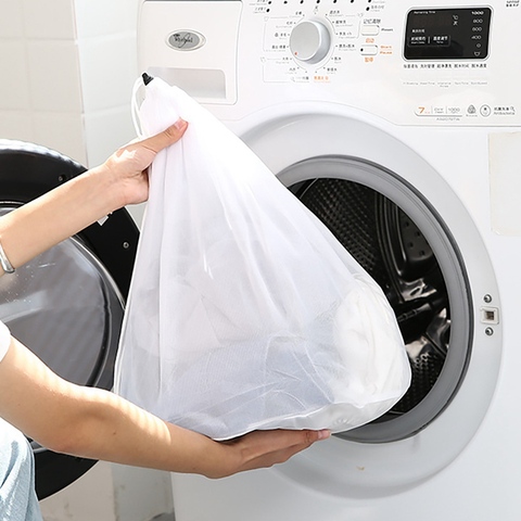 Grands sacs pratiques de filet de lavage, sac à linge fin Durable de maille avec le cordon verrouillable pour de grands vêtements ► Photo 1/6