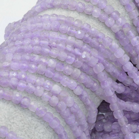 Perle Cube irrégulière à facettes en améthyste lavande naturelle, 4.5mm ► Photo 1/4