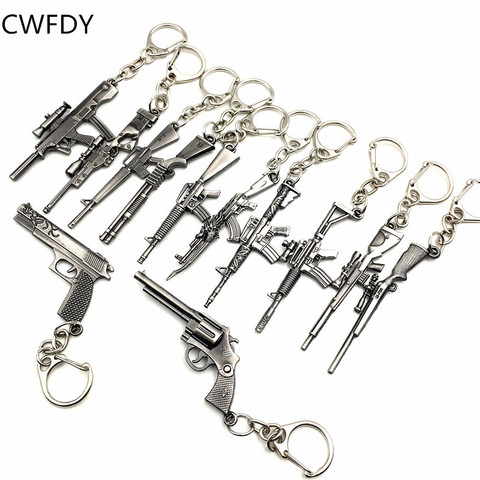 Jeu chaud CSGO porte-clés arme CF AK47 M4A1 pistolet Mode pendentif porte-clés Mode Chaveiro hommes voiture porte-clés pour enfants hommes bijoux ► Photo 1/6