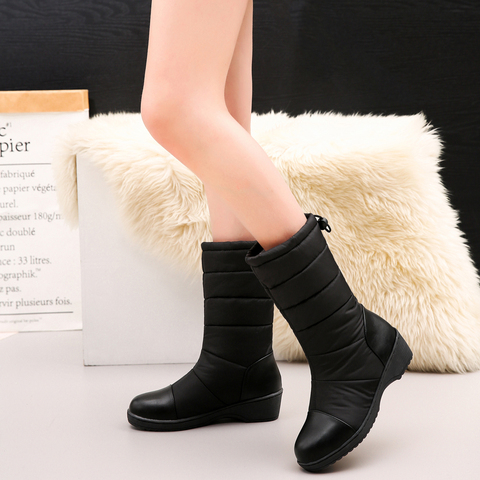 Bottines à enfiler confortables pour femme, bottes de neige imperméables en coton pour femme d'âge moyen, chaussures à plateforme en peluche de grande taille, hiver ► Photo 1/6