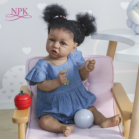 NPK – Poupée Saskia peau noire, nouveau-né, corps entier en silicone doux, africain américain, bébé fille, prisé, menina, 55 cm, ► Photo 1/6