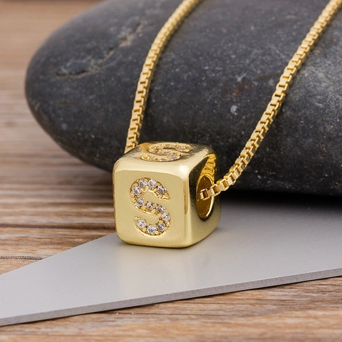 2022 offre spéciale A-Z initiales Micro pavé cuivre CZ Cube lettre pendentif colliers pour femmes hommes chaîne de charme nom de famille bijoux cadeau ► Photo 1/6