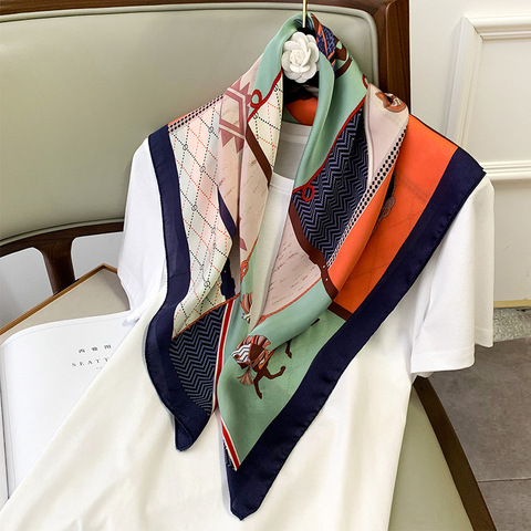 Foulard de marque de luxe pour femmes | Écharpe d'été en soie, chapelet, foulard carré 70cm, foulard de plage dame en soie de luxe voyage, 2022 ► Photo 1/5