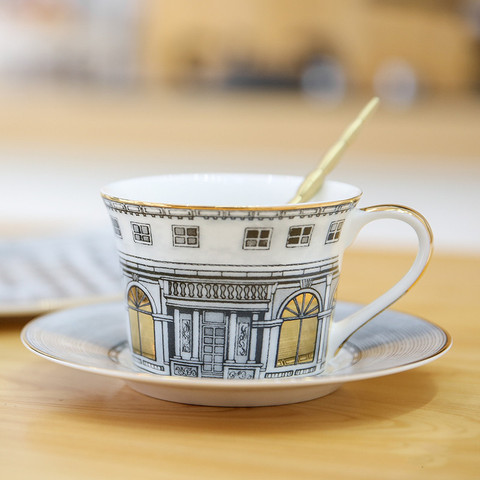 Tasse de thé en porcelaine, fenêtre dorée, rétro, château de cygne, vent classique, tasse à café décoration de la maison (ne contient pas de cuillère) ► Photo 1/5