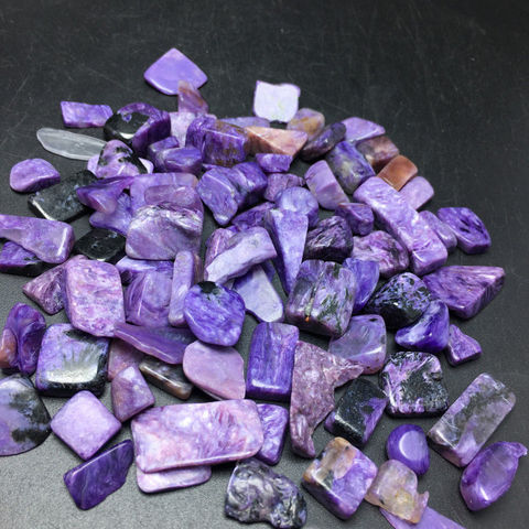 Minéraux, pierres dégradées, Charoite violette, cristal écrasé ► Photo 1/6