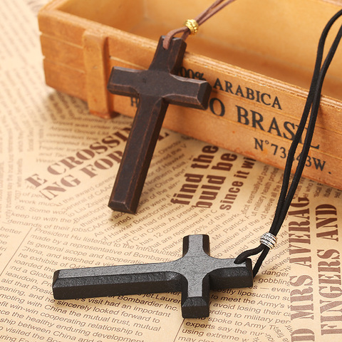 Colliers avec pendentifs en bois Crucifix pour hommes et femmes, chaîne de chandail noire et brune, cordon de corde de 90cm, bijou religieux unisexe ► Photo 1/5