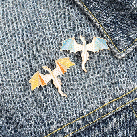 Mignon volant Dragon dinosaure broche émail broche Badge broches broches en métal pour vêtements Badges pour sac à dos nouvel an cadeau 2022 ► Photo 1/6