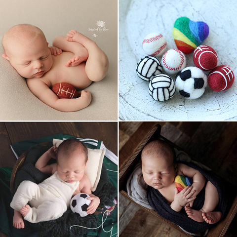 Nouvelle aiguille feutrée laine Football nouveau-né photographie accessoires pour Photo en peluche Sport bébé Photo Shoot arc-en-ciel coeur ► Photo 1/6