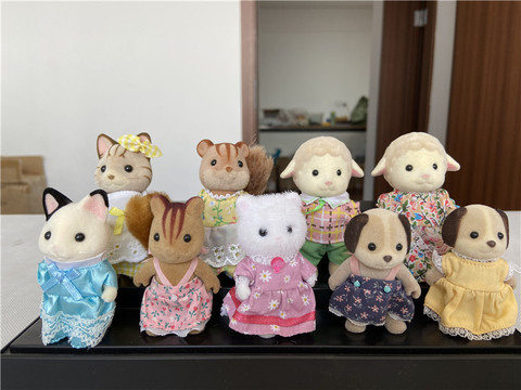 Geniune Sylvanian familles maison de poupée animaux à fourrure figurines lapin/chiens/mouton/écureuil/chat sans boîte ► Photo 1/6