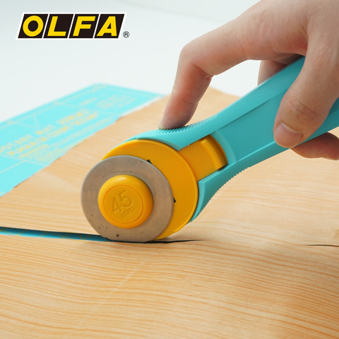 OLFA-couteau professionnel pour plaque à courbe fraîche, couteau à découper le tissu, lame rotative RTY-2/C de 45mm ► Photo 1/5